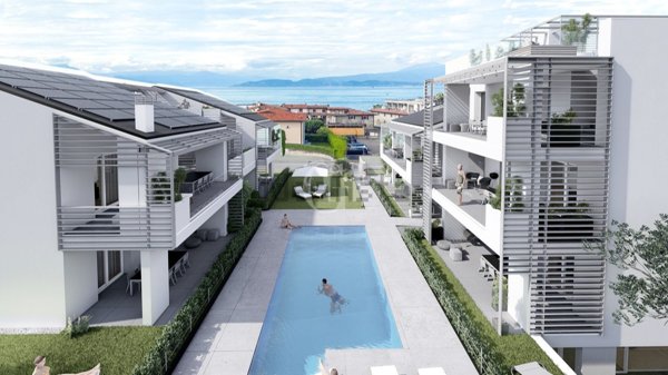 appartamento in vendita a Peschiera del Garda