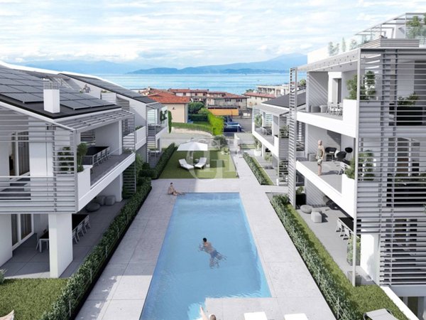 appartamento in vendita a Peschiera del Garda
