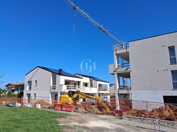 appartamento in vendita a Peschiera del Garda