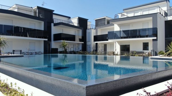 appartamento in vendita a Peschiera del Garda