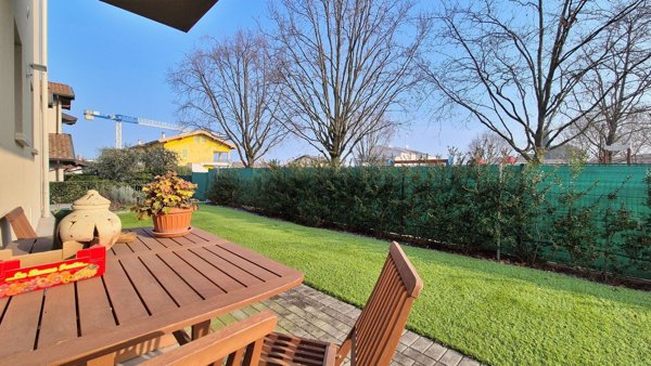 appartamento in vendita a Peschiera del Garda