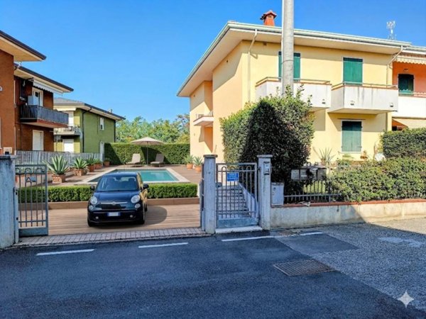 appartamento in vendita a Peschiera del Garda