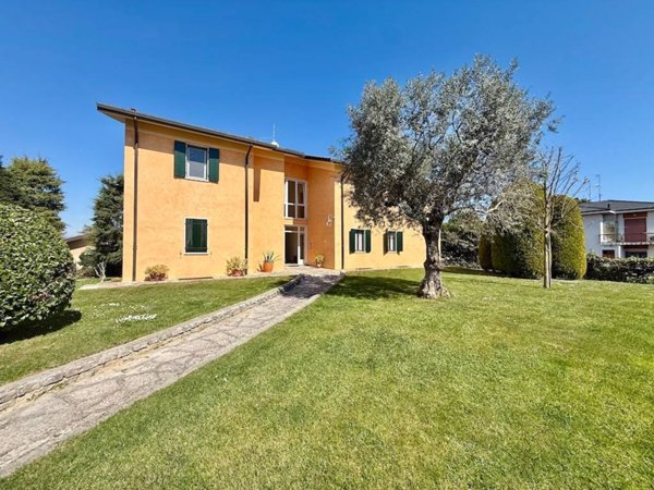 appartamento in vendita a Peschiera del Garda