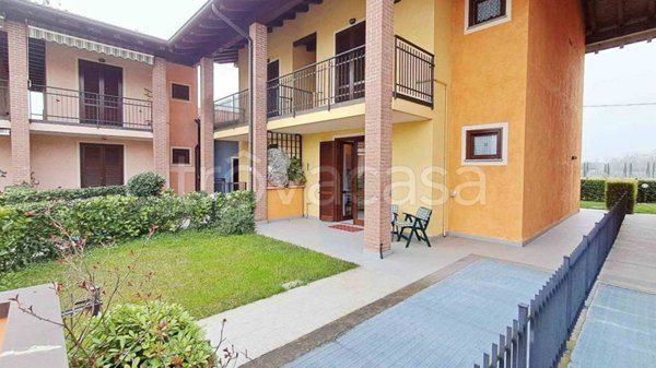 appartamento in vendita a Peschiera del Garda in zona San Benedetto di Lugana