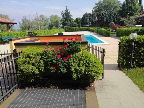 appartamento in vendita a Peschiera del Garda in zona San Benedetto di Lugana