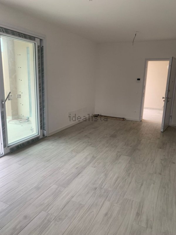 appartamento in vendita a Peschiera del Garda