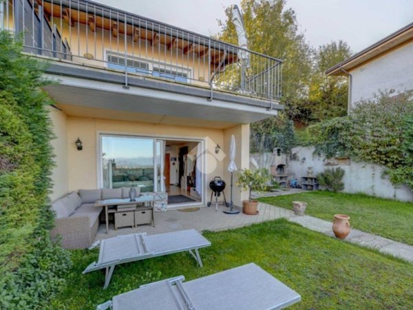 casa indipendente in vendita a Peschiera del Garda