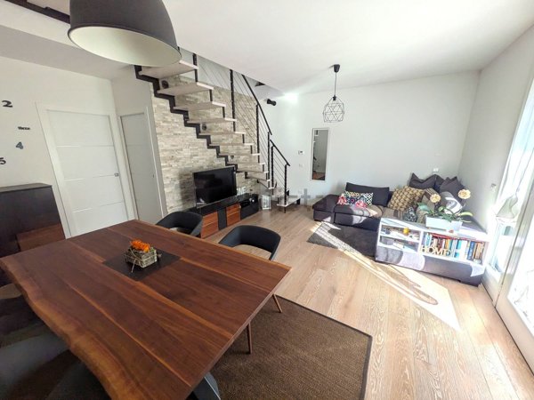 appartamento in vendita a Peschiera del Garda