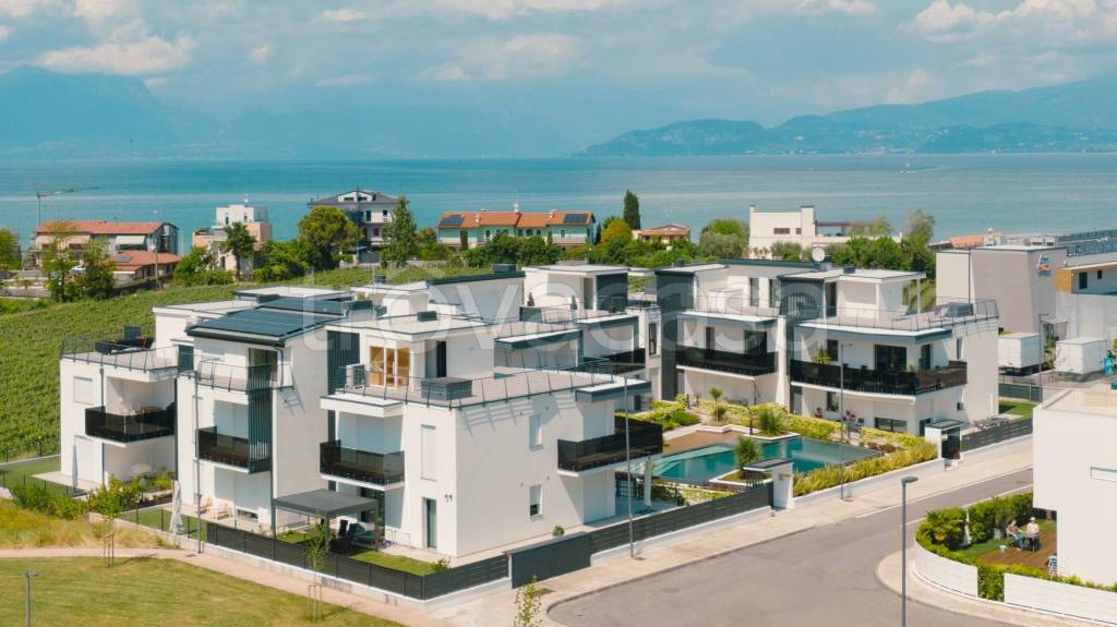 appartamento in vendita a Peschiera del Garda