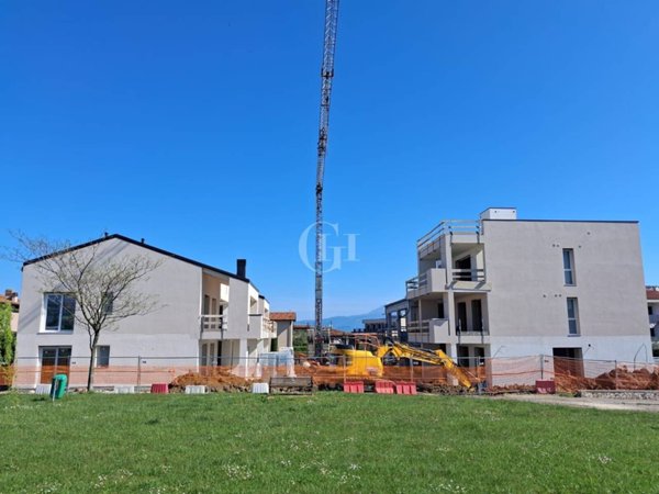appartamento in vendita a Peschiera del Garda in zona San Benedetto di Lugana