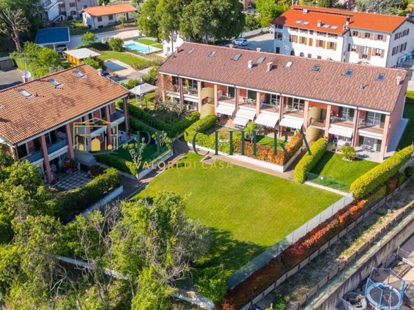 appartamento in vendita a Peschiera del Garda