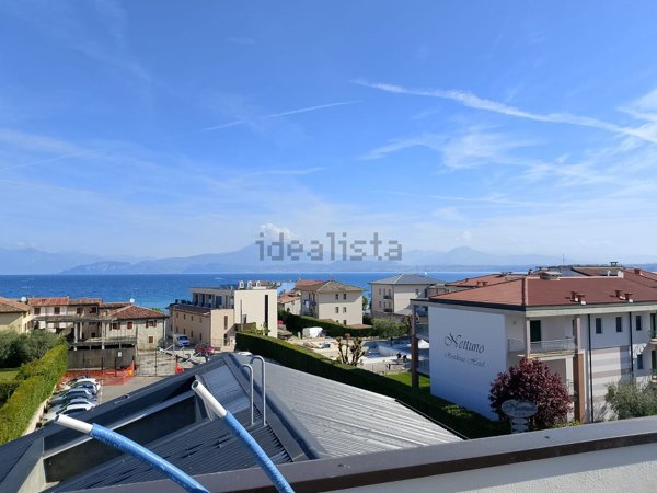 appartamento in vendita a Peschiera del Garda in zona San Benedetto di Lugana