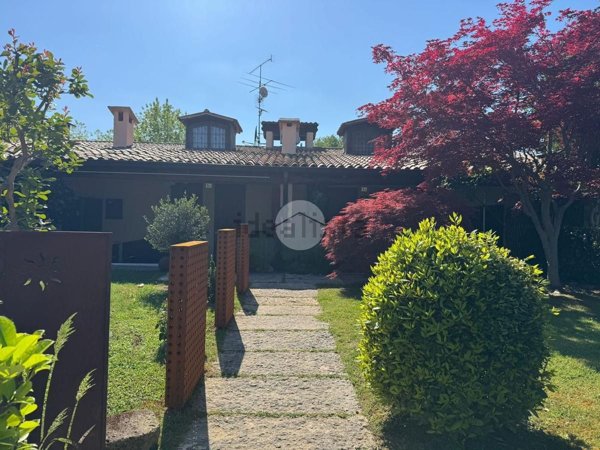 appartamento in vendita a Peschiera del Garda