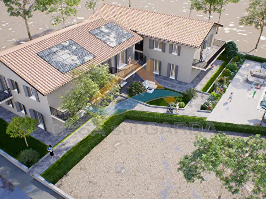 appartamento in vendita a Peschiera del Garda in zona Broglie