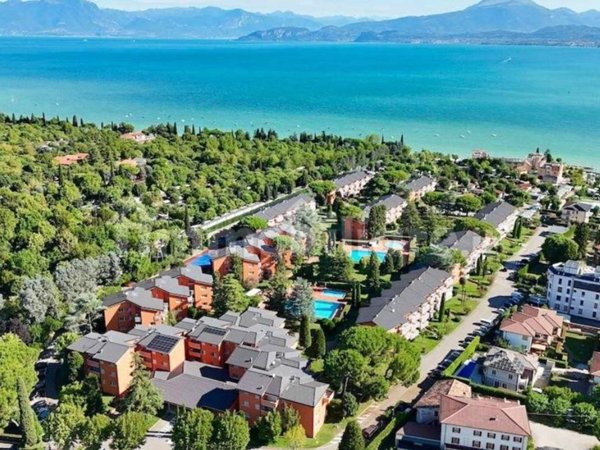 appartamento in vendita a Peschiera del Garda