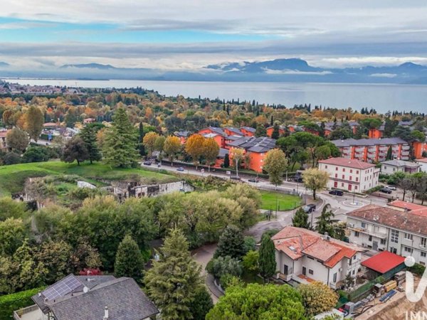 appartamento in vendita a Peschiera del Garda