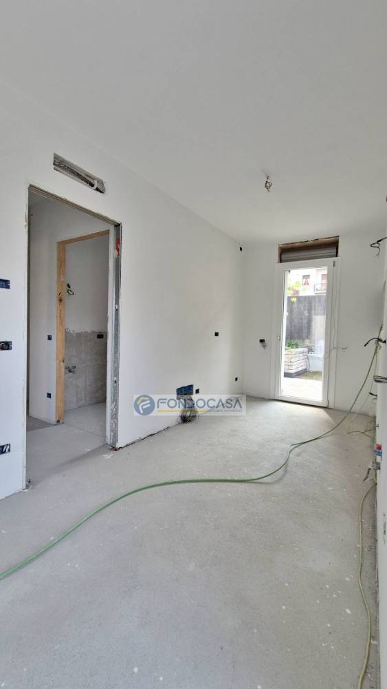 appartamento in vendita a Peschiera del Garda