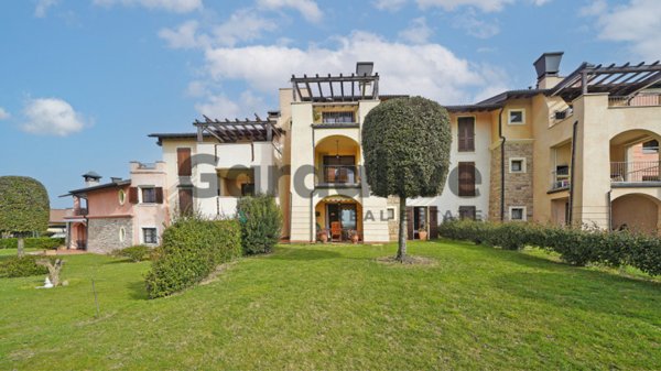 appartamento in vendita a Peschiera del Garda