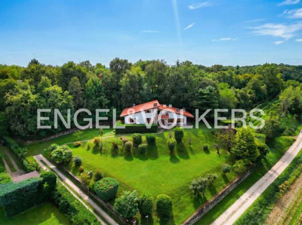 casa indipendente in vendita a Peschiera del Garda in zona Broglie