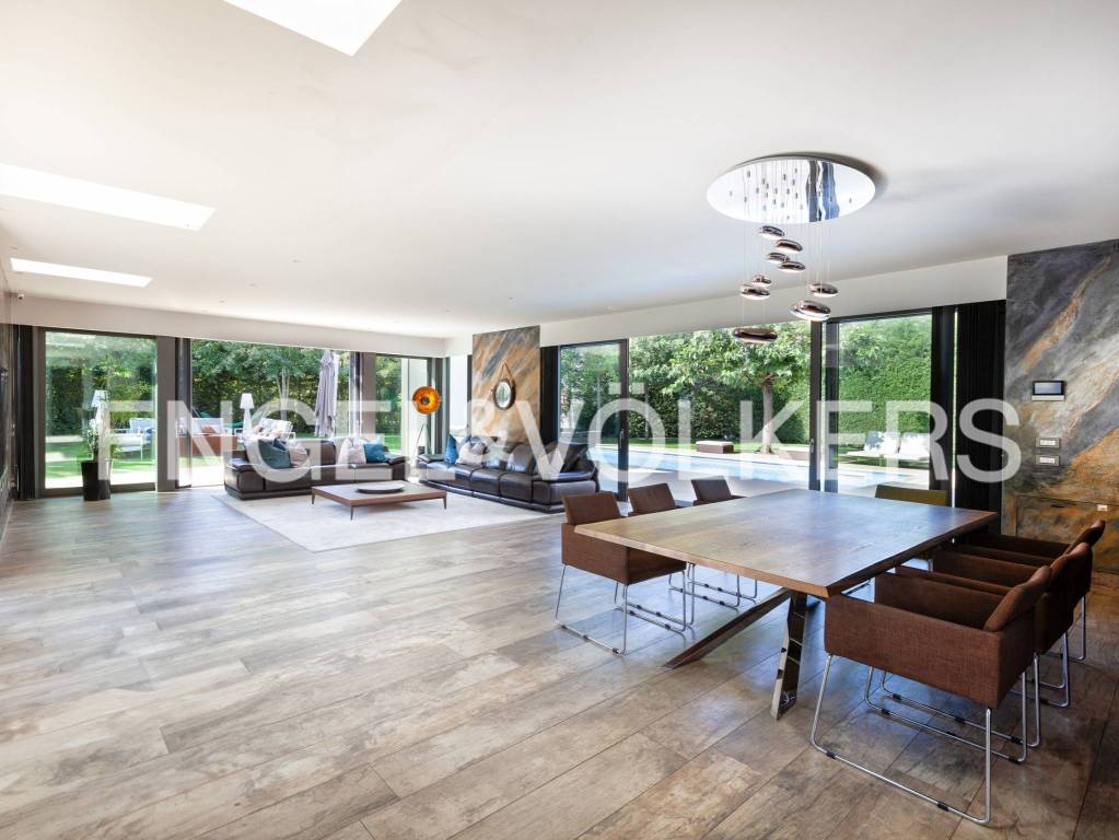 casa indipendente in vendita a Peschiera del Garda