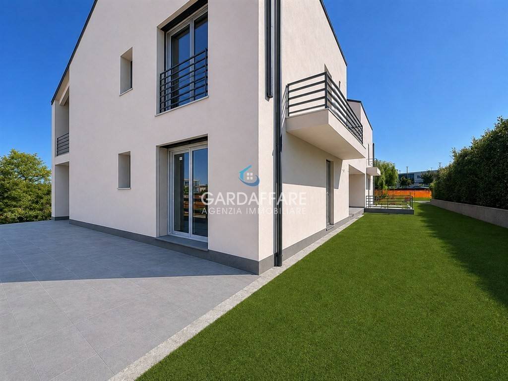 appartamento in vendita a Peschiera del Garda