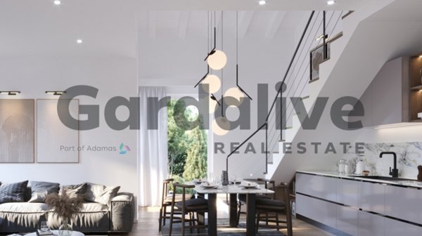 casa indipendente in vendita a Peschiera del Garda in zona Broglie