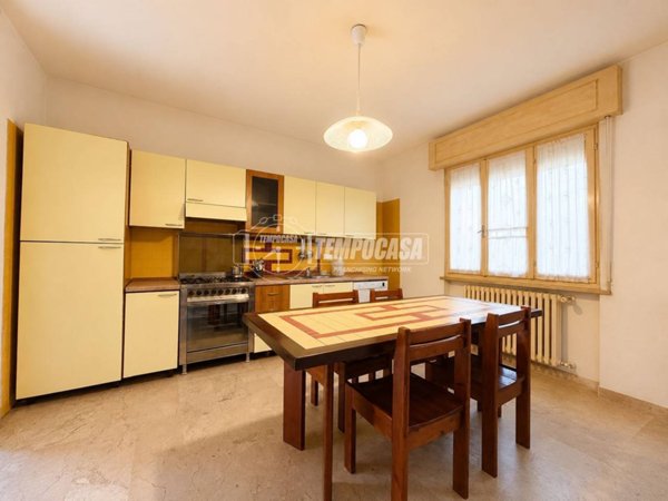 casa indipendente a Peschiera del Garda in zona San Benedetto di Lugana