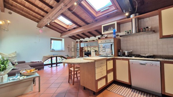 appartamento in vendita a Peschiera del Garda
