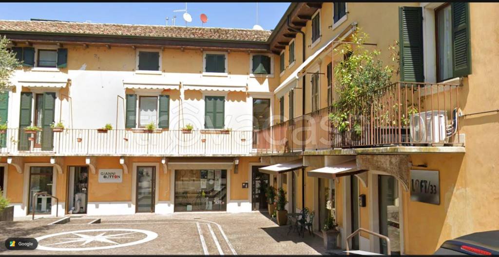 appartamento in vendita a Peschiera del Garda