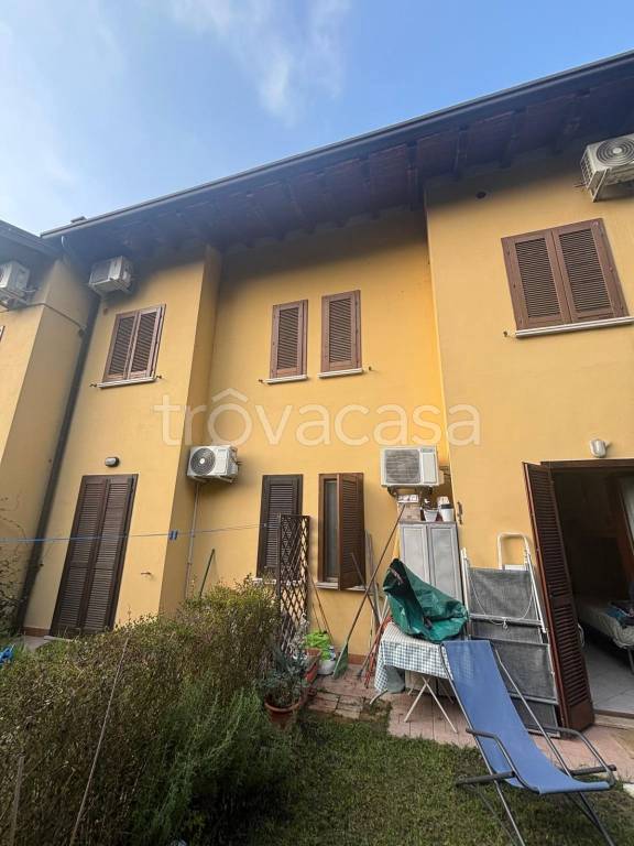 appartamento in vendita a Peschiera del Garda in zona Broglie