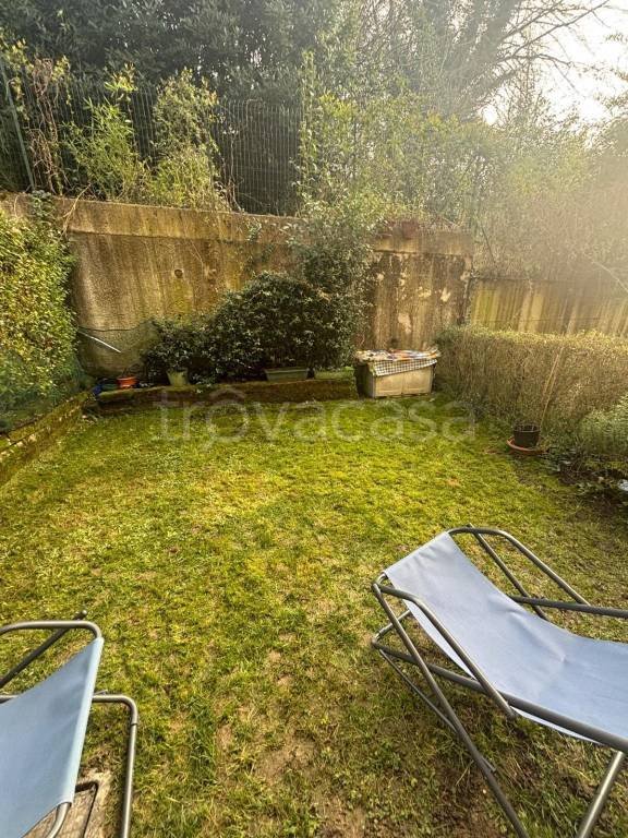 appartamento in vendita a Peschiera del Garda in zona Broglie