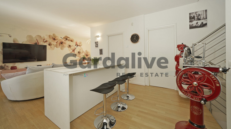 casa indipendente a Peschiera del Garda in zona San Benedetto di Lugana