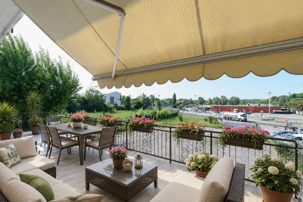 appartamento in vendita a Peschiera del Garda