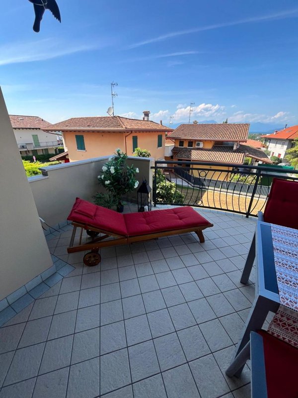 appartamento in vendita a Peschiera del Garda in zona Broglie