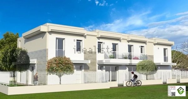 casa indipendente in vendita a Peschiera del Garda