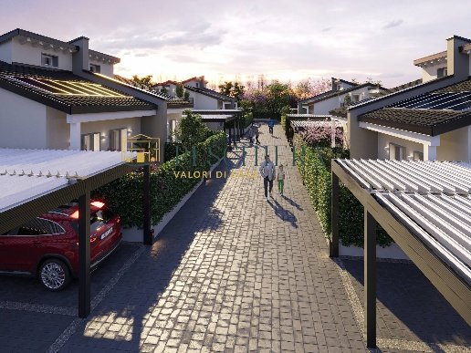 casa indipendente in vendita a Peschiera del Garda in zona Broglie