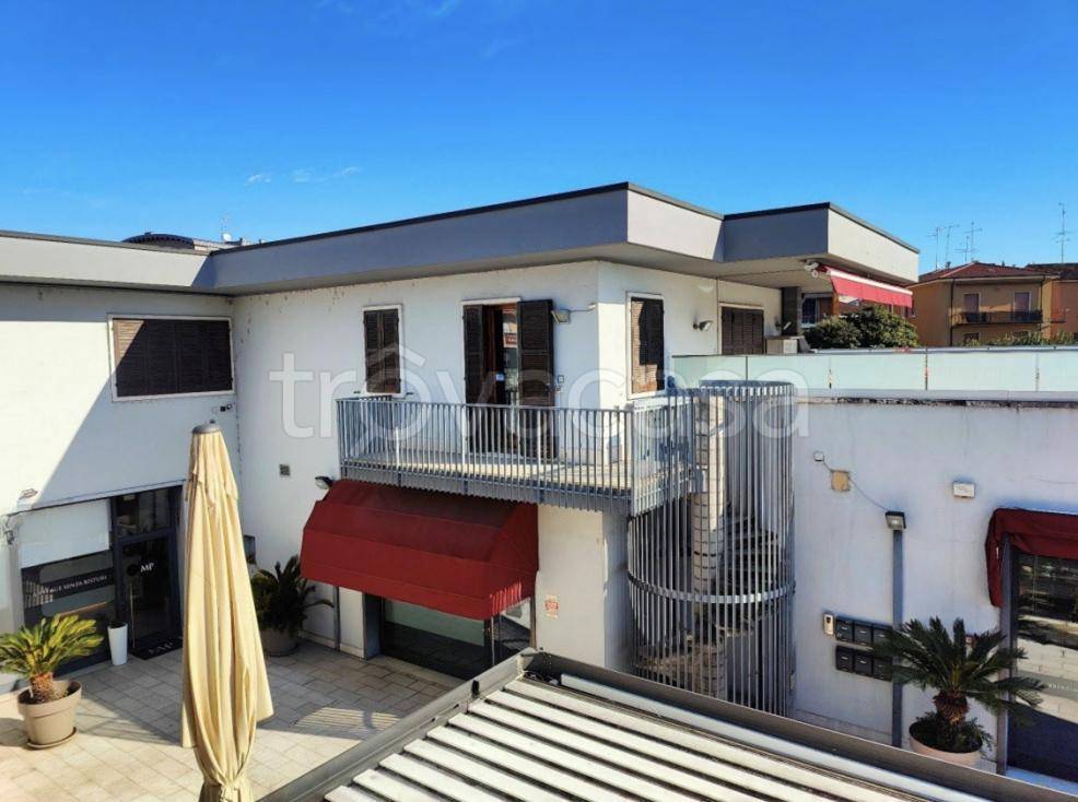 appartamento in vendita a Peschiera del Garda