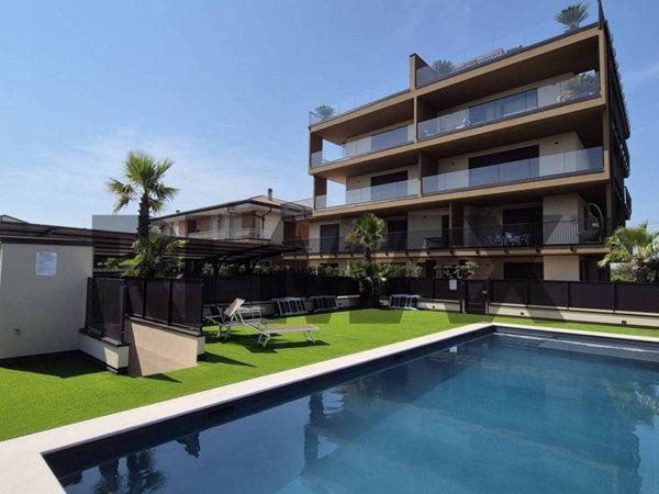 appartamento in vendita a Peschiera del Garda in zona San Benedetto di Lugana