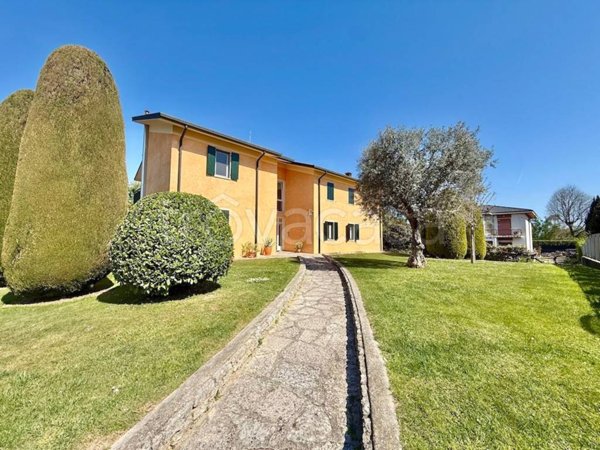 appartamento in vendita a Peschiera del Garda in zona San Benedetto di Lugana