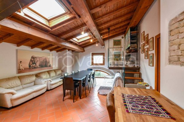 appartamento in vendita a Peschiera del Garda