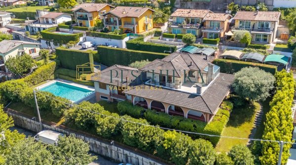 casa indipendente in vendita a Peschiera del Garda in zona Broglie