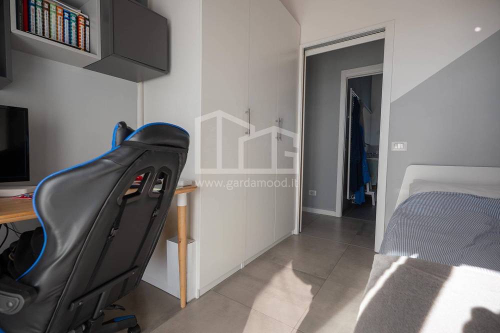appartamento in vendita a Peschiera del Garda in zona San Benedetto di Lugana