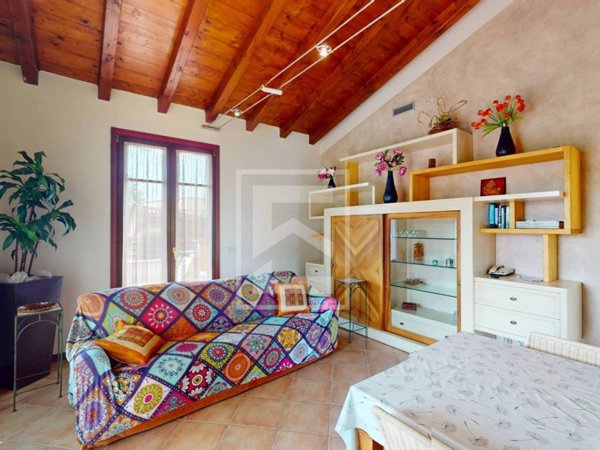 appartamento in vendita a Peschiera del Garda in zona San Benedetto di Lugana