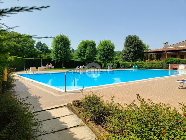 appartamento in vendita a Peschiera del Garda in zona Broglie