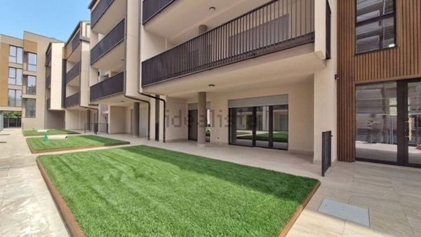 appartamento in vendita a Peschiera del Garda in zona San Benedetto di Lugana