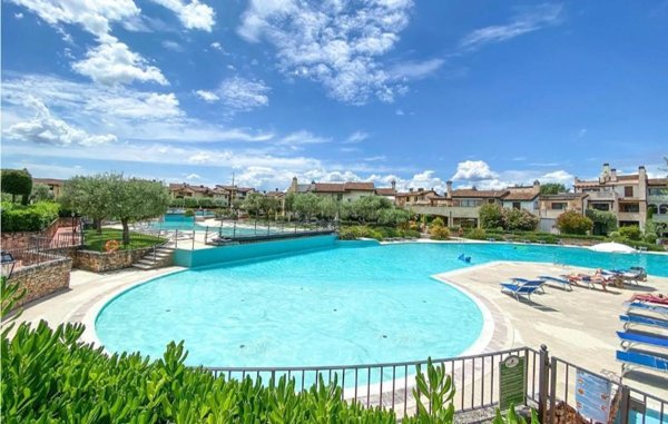 appartamento in vendita a Peschiera del Garda in zona San Benedetto di Lugana
