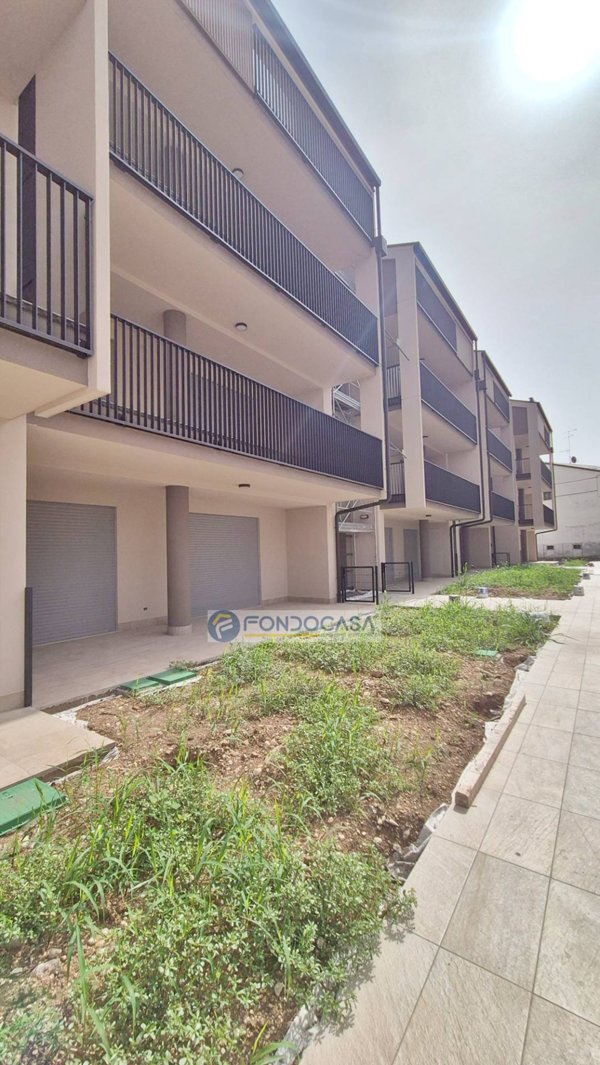 appartamento in vendita a Peschiera del Garda in zona San Benedetto di Lugana