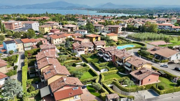 appartamento in vendita a Peschiera del Garda