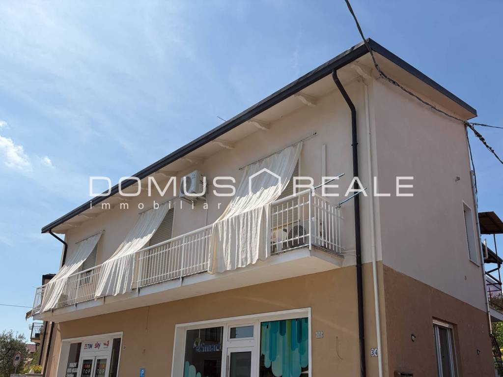 appartamento in vendita a Peschiera del Garda