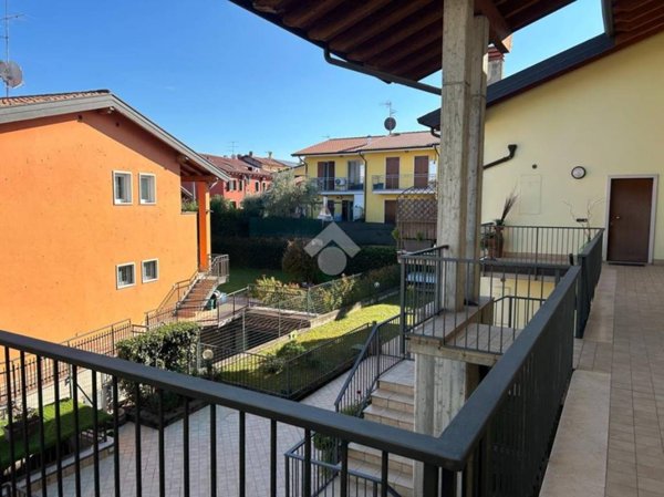 appartamento in vendita a Peschiera del Garda in zona San Benedetto di Lugana